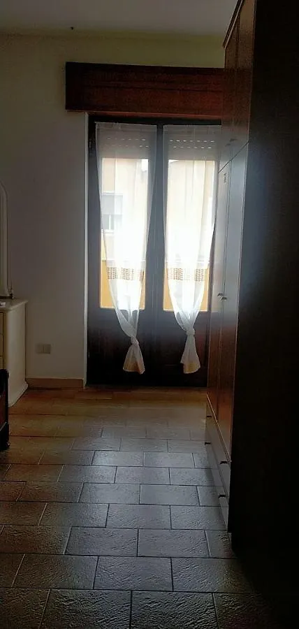 Kiki Beb إيطاليا
